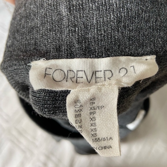 Dark grey A-line skirt - Picture 2 of 2